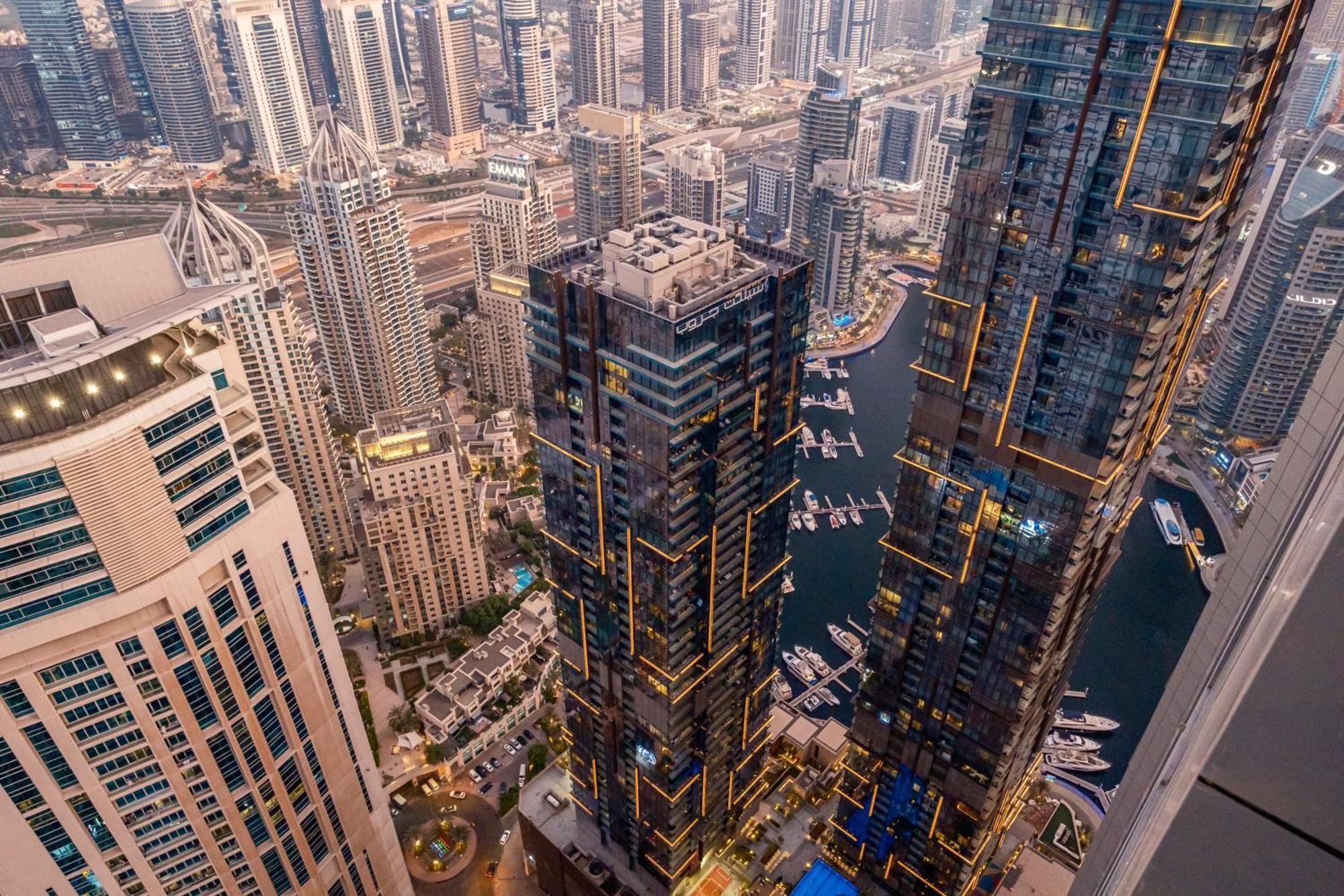 Torch 77 - By Saffron House Hostel Dubai Exterior photo