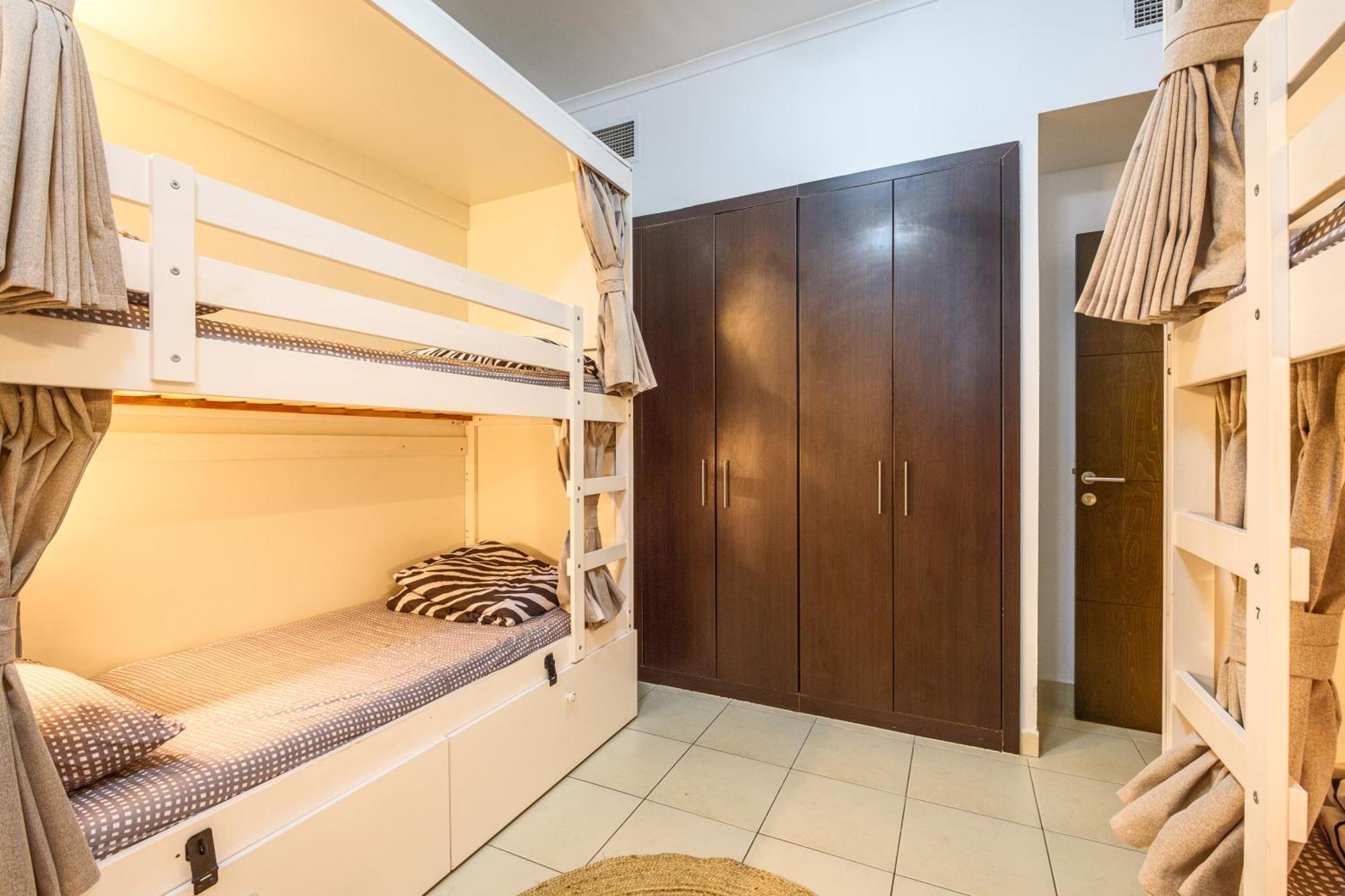 Torch 77 - By Saffron House Hostel Dubai Exterior photo